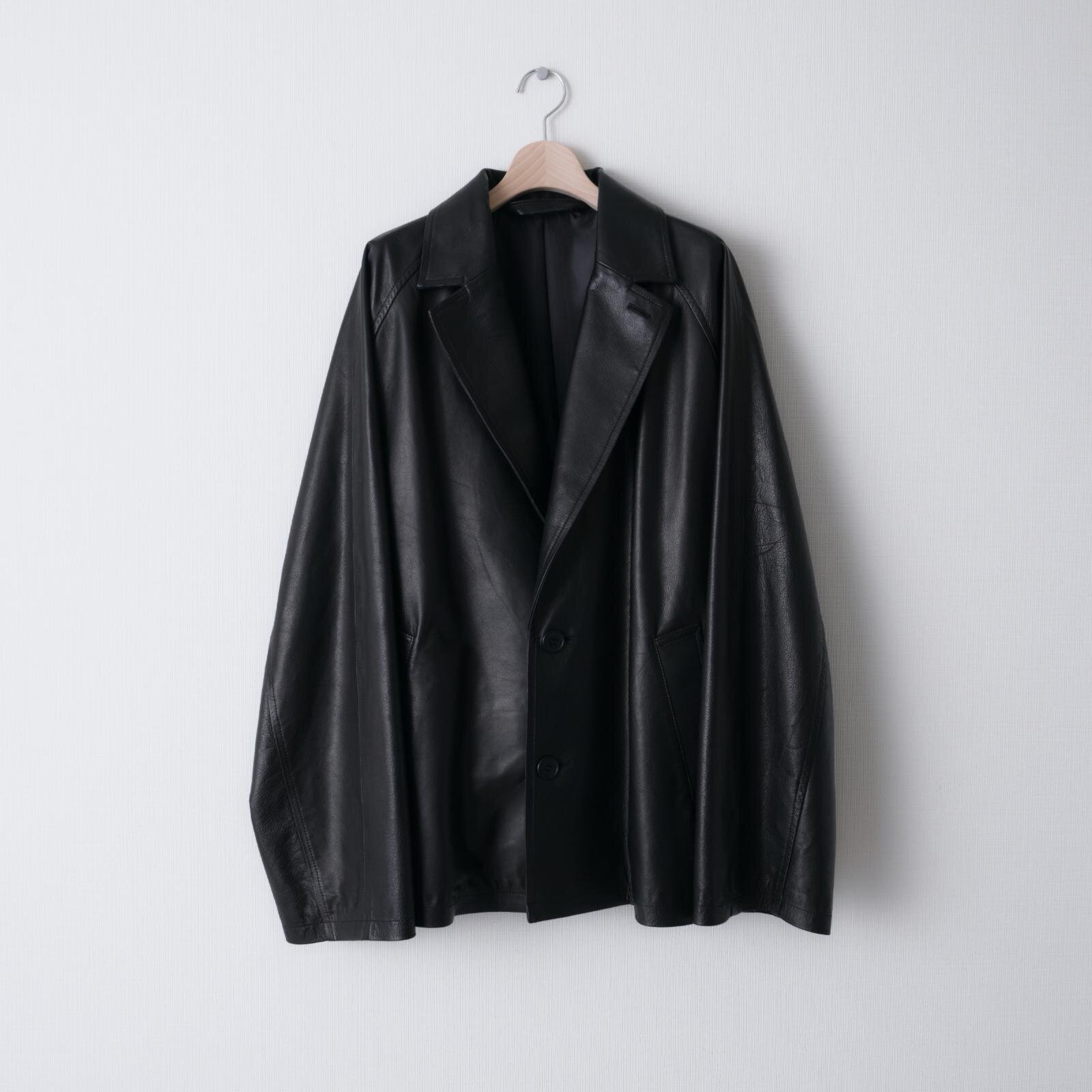 レザー オーバーサイズ ラグランジャケット 141,900円
