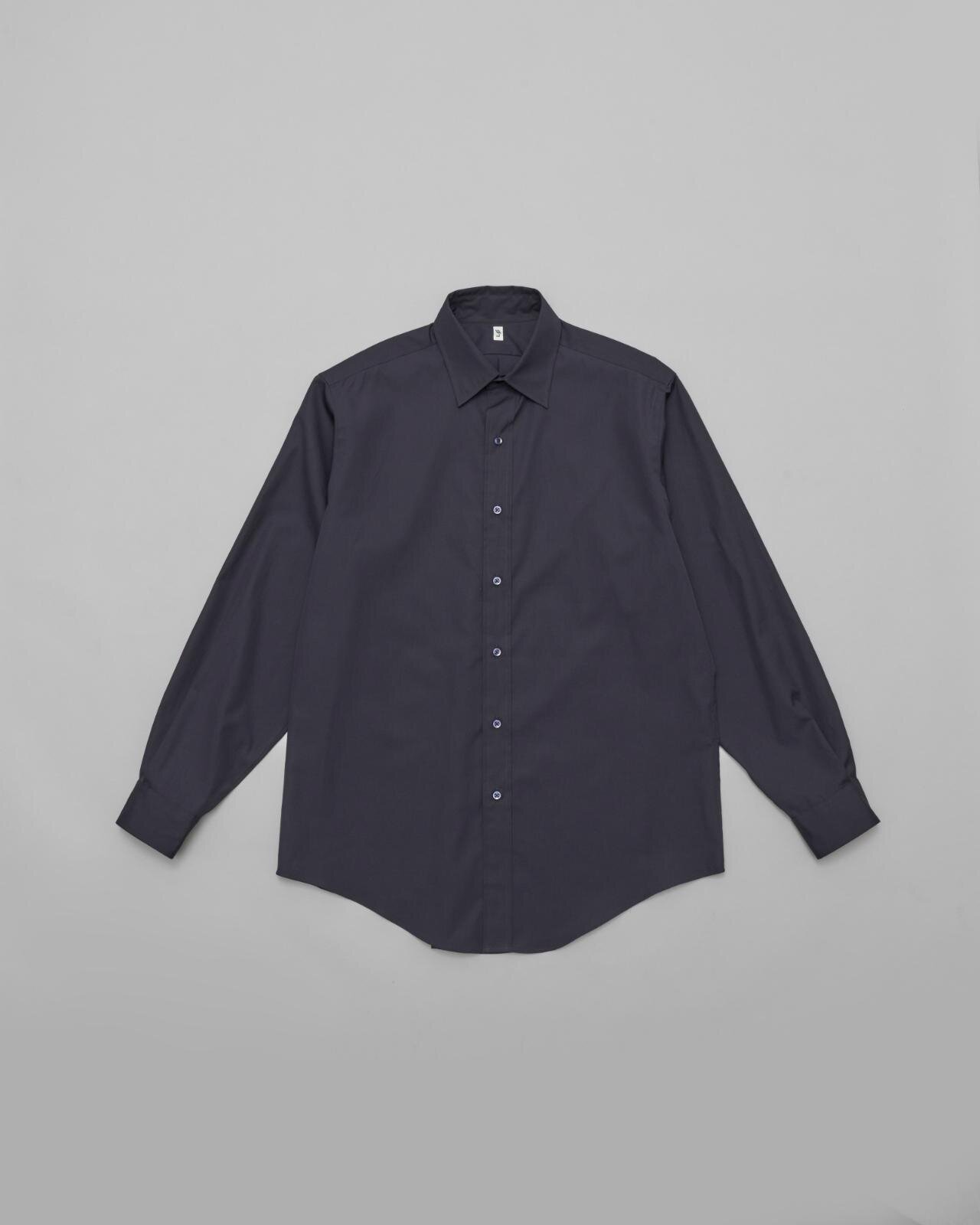 「レギュラーカラーシャツ」22,000円