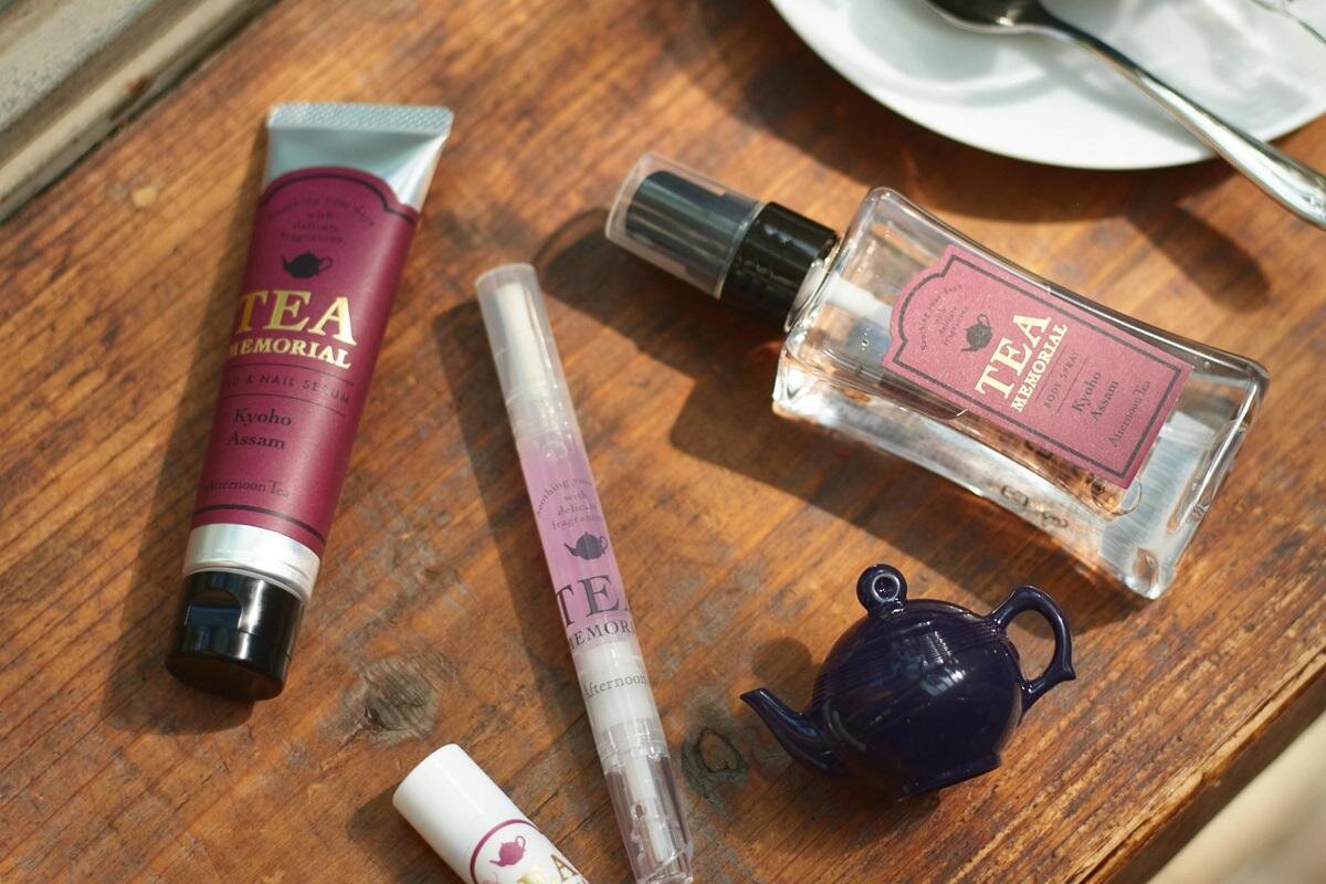 ボディミスト/ヘアミスト｜アフタヌーンティー・リビング「巨峰アッサム」香る秋コスメ、“ティーポット型”マルチバーム＆リップなど