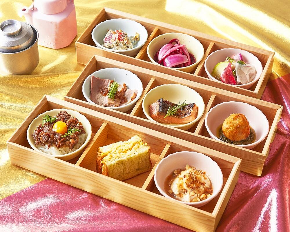 「フューチャー駅弁BOX(スープ・お茶付き)」2,800円 