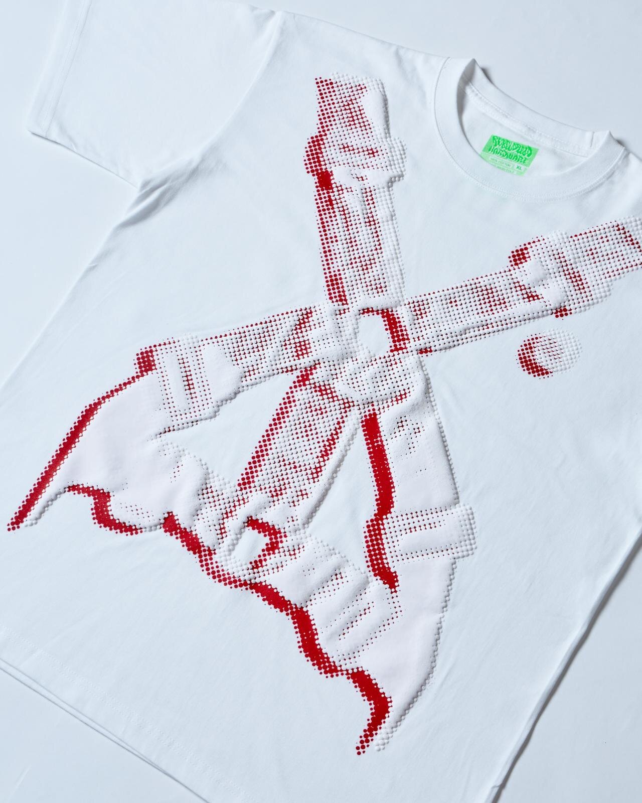 レベル ドレッド ハードウェアのTシャツ、”パラシュートシャツ”風＆映画ポスターモチーフ｜写真13
