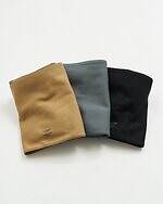 フレッシュサービスの“旅”アイテム、ネックピロー内蔵スウェットやエースのキャリーケース｜写真6