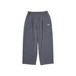 フレッシュサービスの“旅”アイテム、ネックピロー内蔵スウェットやエースのキャリーケース｜写真28