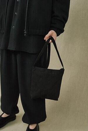 ヨーコサカモト(YOKO SAKAMOTO) 2025-26年秋冬ウィメンズ&メンズコレクション  - 写真42