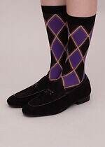 キワンダ“宇宙や神々の愛”着想25年秋冬ソックス、流れ星走るニーハイ＆可憐ないちご柄シアーソックス｜写真20