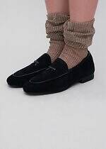 キワンダ“宇宙や神々の愛”着想25年秋冬ソックス、流れ星走るニーハイ＆可憐ないちご柄シアーソックス｜写真31