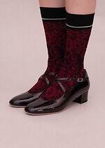 キワンダ“宇宙や神々の愛”着想25年秋冬ソックス、流れ星走るニーハイ＆可憐ないちご柄シアーソックス｜写真28