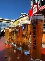 「オクトーバーフェスト 2025」東京・ららぽーと豊洲で、特別醸造ビール“フェストビア”やドイツグルメ｜写真2