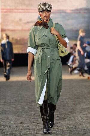 バウム ウンド ヘルガーテン(BAUM UND PFERDGARTEN) 2026年春夏ウィメンズ&メンズコレクション  - 写真5