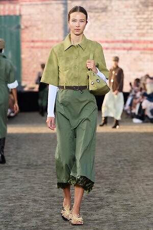 バウム ウンド ヘルガーテン(BAUM UND PFERDGARTEN) 2026年春夏ウィメンズ&メンズコレクション  - 写真7