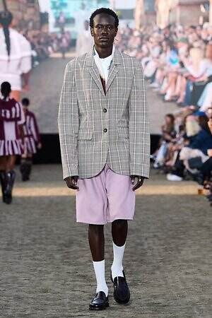 バウム ウンド ヘルガーテン(BAUM UND PFERDGARTEN) 2026年春夏ウィメンズ&メンズコレクション  - 写真15