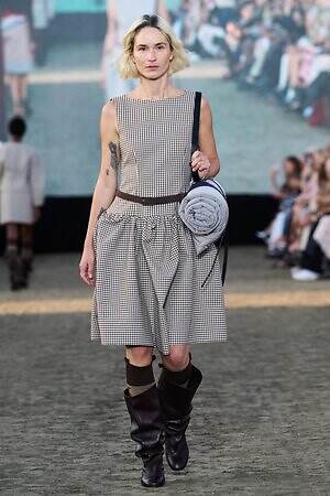 バウム ウンド ヘルガーテン(BAUM UND PFERDGARTEN) 2026年春夏ウィメンズ&メンズコレクション  - 写真32