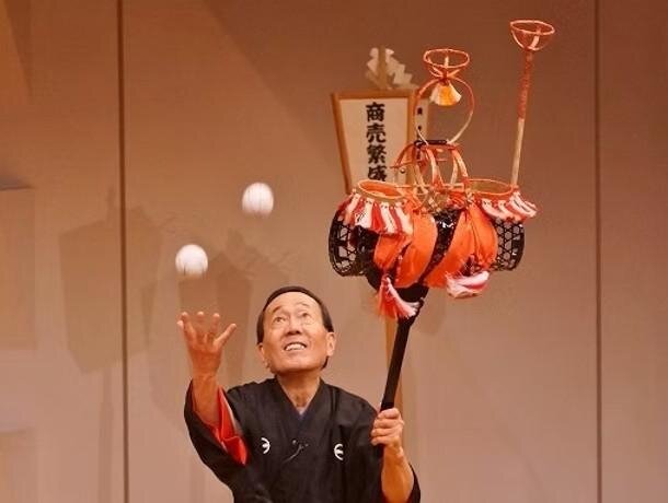 小石川後楽園で秋のライトアップイベント2025、夜の特別開園で楽しむ幻想的な景色｜写真6