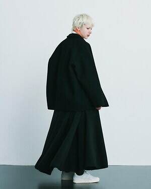 エイトン(ATON) 2021-22年秋冬ウィメンズ&メンズコレクション  - 写真12