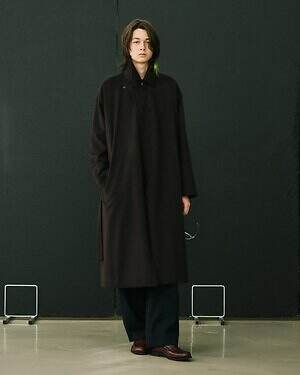 エイトン(ATON) 2022-23年秋冬ウィメンズ&メンズコレクション  - 写真8