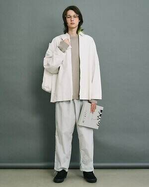 エイトン(ATON) 2022-23年秋冬ウィメンズ&メンズコレクション  - 写真13