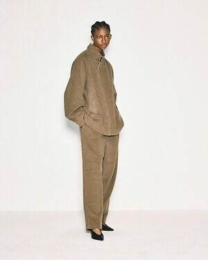 エイトン(ATON) 2023-24年秋冬ウィメンズ&メンズコレクション  - 写真24