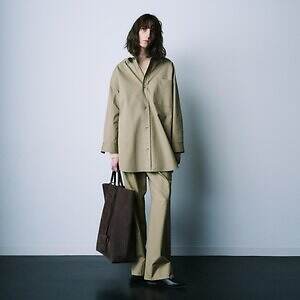 エイトン(ATON) 2025-26年秋冬ウィメンズ&メンズコレクション  - 写真19