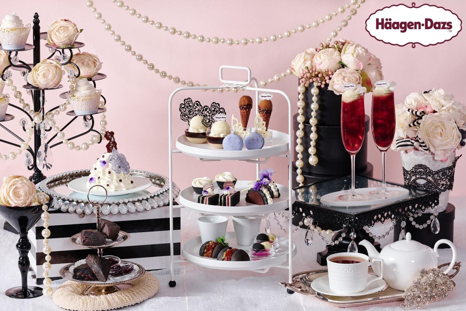 「モノクロ・ゴシックアフタヌーンティーwith ハーゲンダッツ」秋果実×白黒“プリンセス”スイーツ