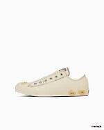 たべっ子どうぶつ×コンバース、“ビスケット”総柄プリントや“らいおんくん”たち配したスニーカー｜写真6