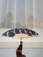 ジル サンダーが京都の伝統工房とコラボ、澄んだ音色の“おりん”チャームやアーカイブ生地の布扇子｜写真20