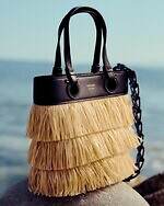 フェラガモ“ヴァラ”リボンのラフィア編みバレリーナシューズ＆フラットサンダル｜写真17