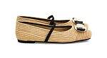 フェラガモ“ヴァラ”リボンのラフィア編みバレリーナシューズ＆フラットサンダル｜写真1
