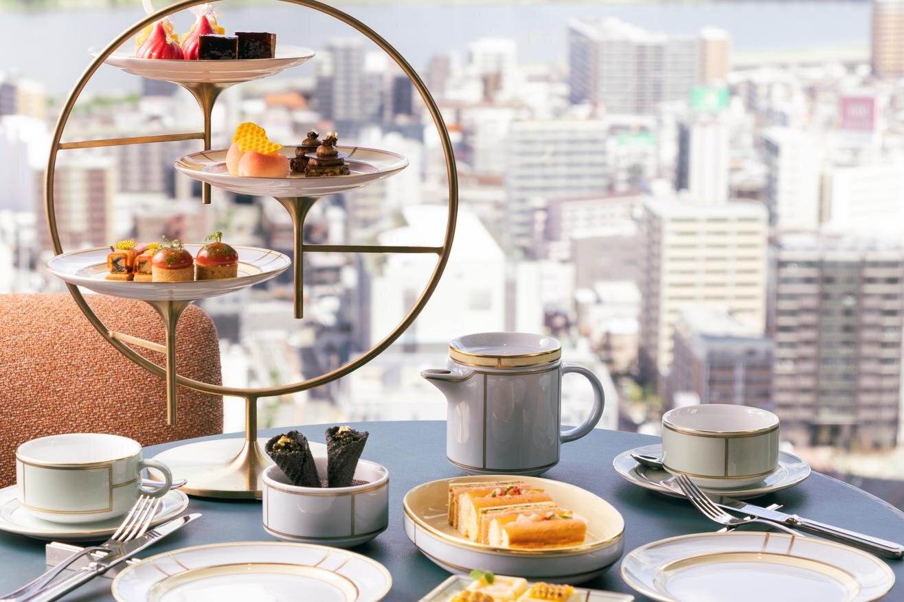 旬のフルーツ｜ウォルドーフ・アストリア大阪の夏アフタヌーンティー、マンゴータルトやメロンムースなど堪能