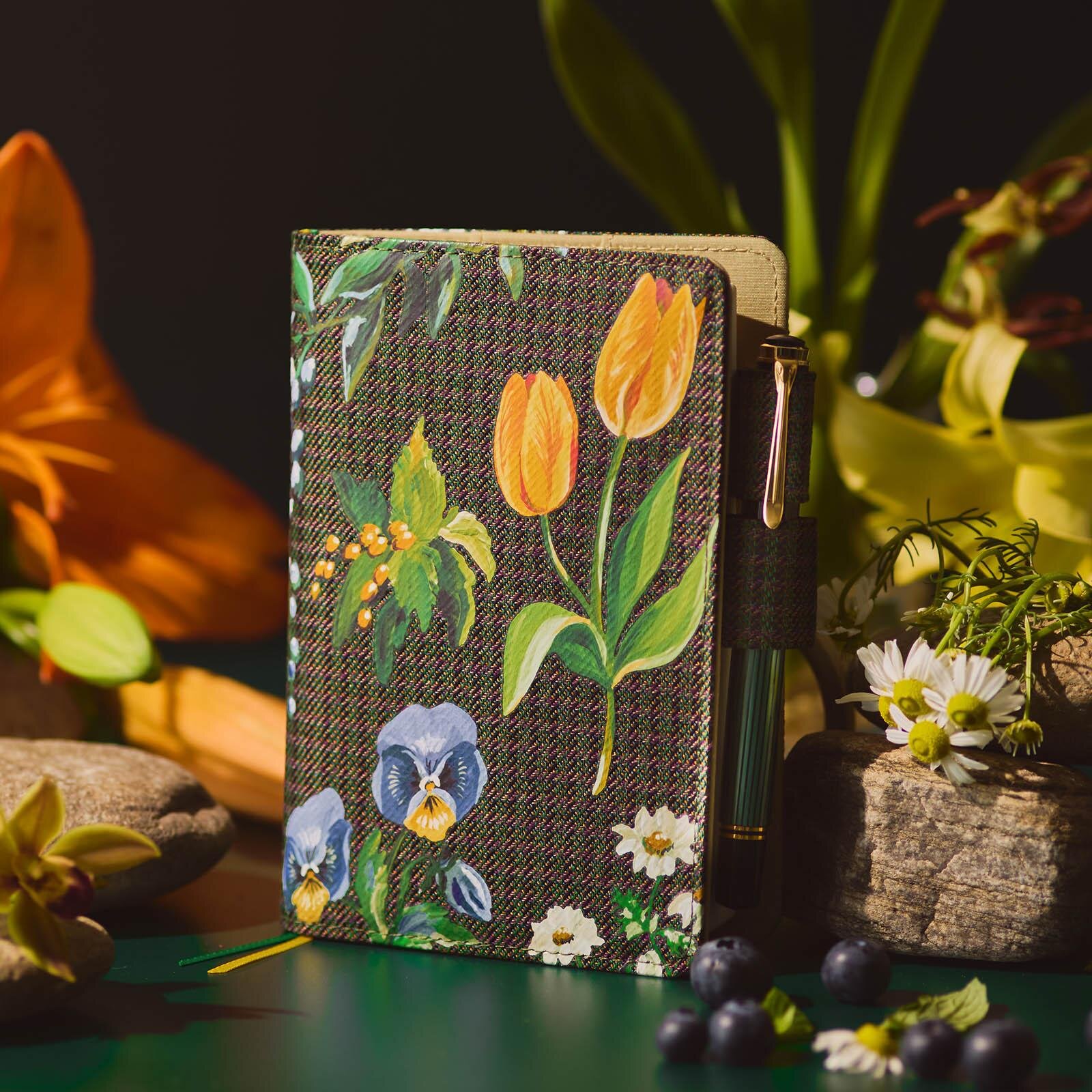 ＜トライト＞ オリジナルサイズ(A6)手帳カバー「Botanical Garden」