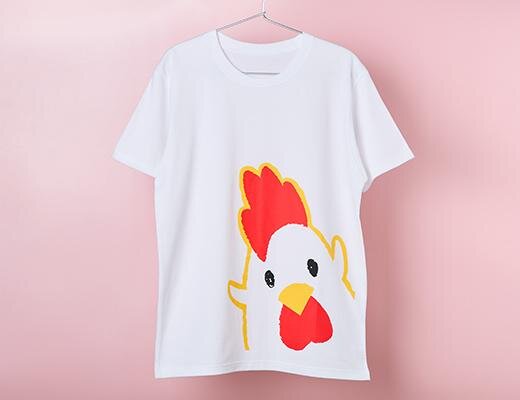 ローソンのオリジナルTシャツ、お馴染みの看板“ミルク缶”＆からあげクンをプリント｜写真2