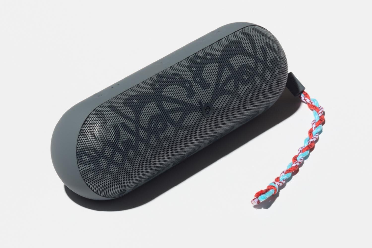 「ビーツ ピル」 24,800円