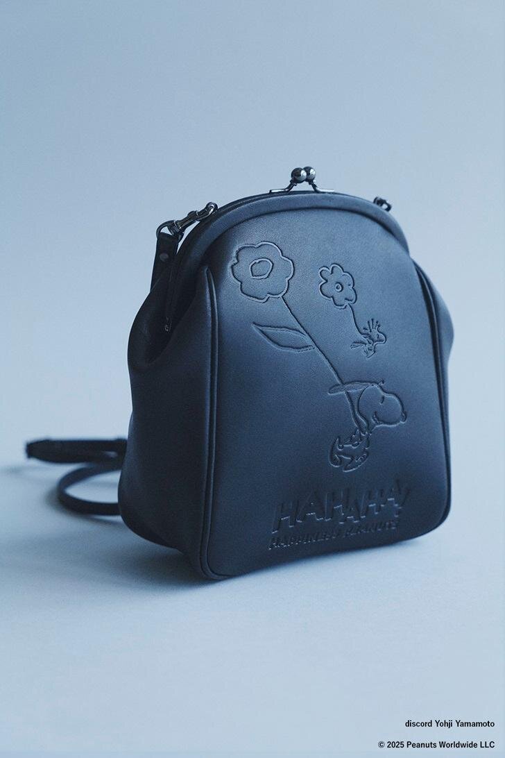 「クラスプ ポーチ」68,200円