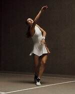 Y-3“毛筆スリーストライプス”のテニスシューズ、水墨画風グラフィックTシャツなどウェアも｜写真23