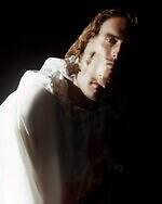 Y-3“毛筆スリーストライプス”のテニスシューズ、水墨画風グラフィックTシャツなどウェアも｜写真15