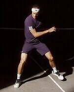 Y-3“毛筆スリーストライプス”のテニスシューズ、水墨画風グラフィックTシャツなどウェアも｜写真29