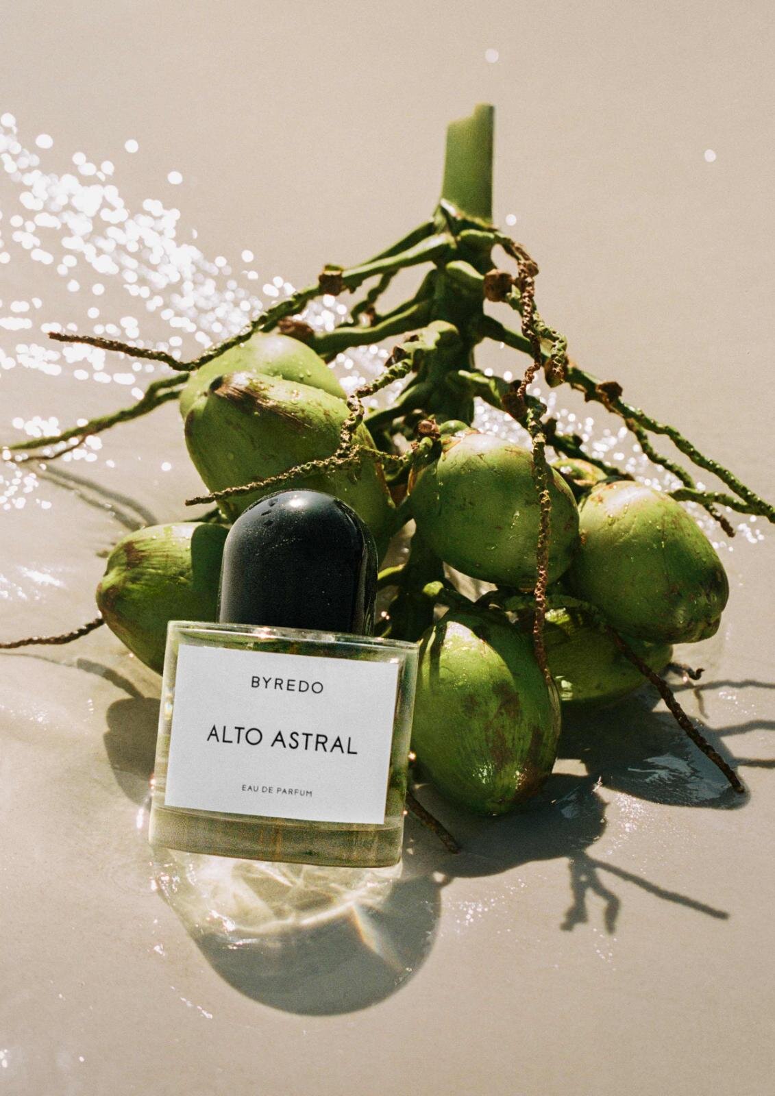 「アルト アストラル」 50ml 28,050円、100ml 39,930円