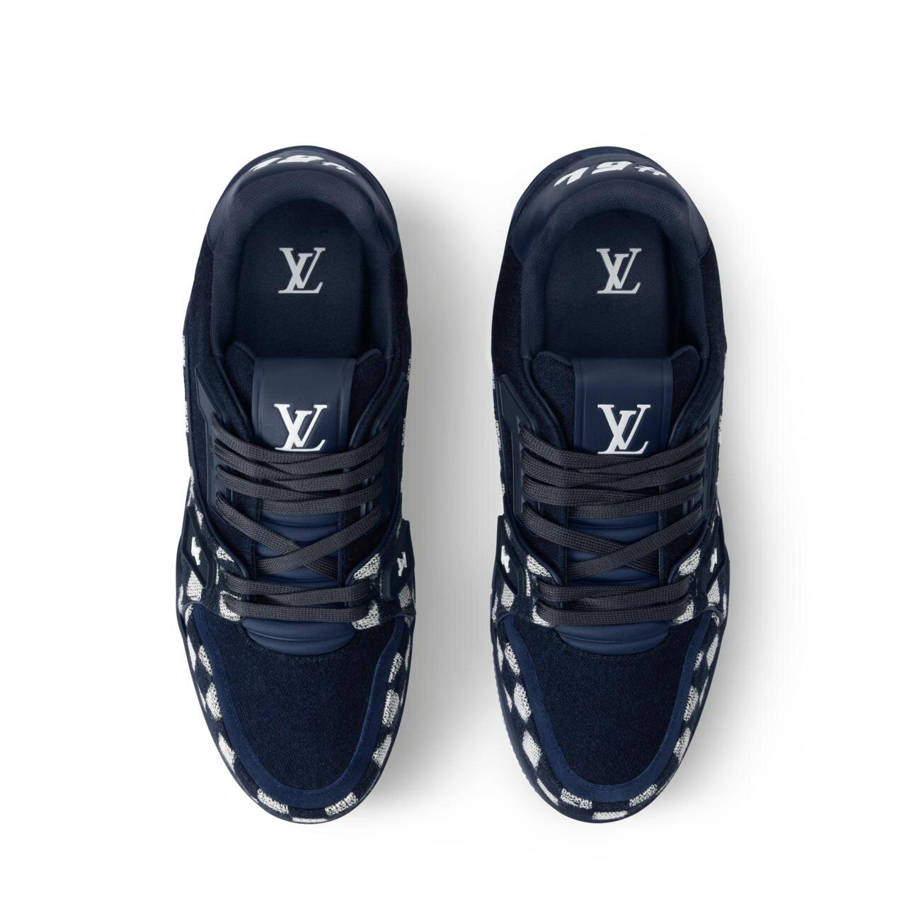 ルイ・ヴィトン×NIGO「LV トレイナー スニーカー」、”手描き風LV