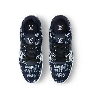 ルイ・ヴィトン×NIGO「LV トレイナー」メンズスニーカー、手描き
