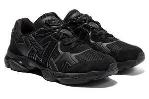 オニツカタイガー「ティグラン」虎柄＆肉球ソールのユニセックススニーカー