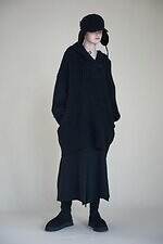 Y's“パッチワーク風”ジャカード織ドレス＆トグルボタン付きアシンメトリーニット｜写真2