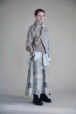 Y's“パッチワーク風”ジャカード織ドレス＆トグルボタン付きアシンメトリーニット｜写真6