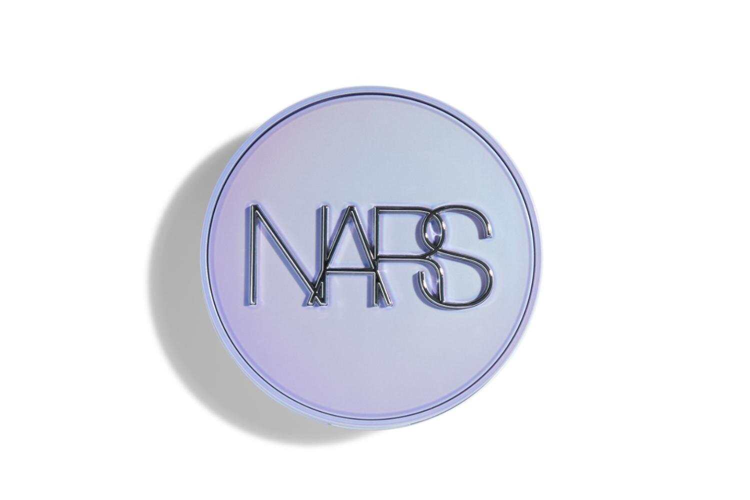 NARS コズミック ライトリフレクティング セラムクッションファンデーション ケース 限定1色 2,640円＜限定品＞ 