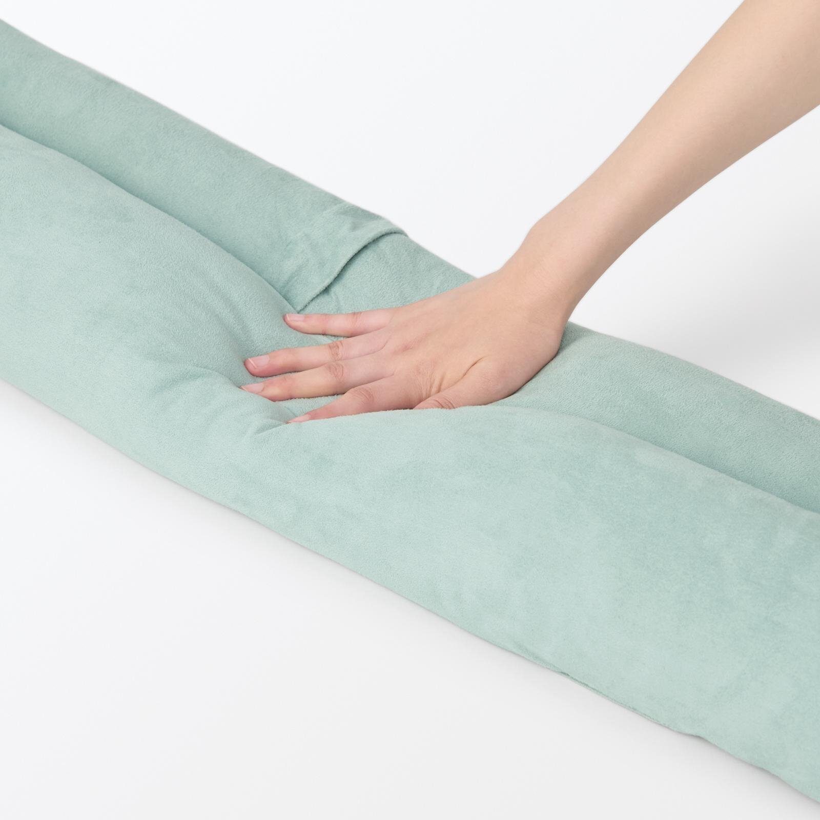 無印良品(MUJI) 自由に巻けるループクッション｜写真4