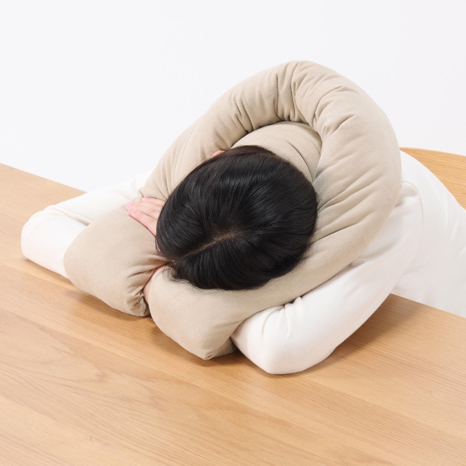 無印良品(MUJI) 自由に巻けるループクッション｜写真14