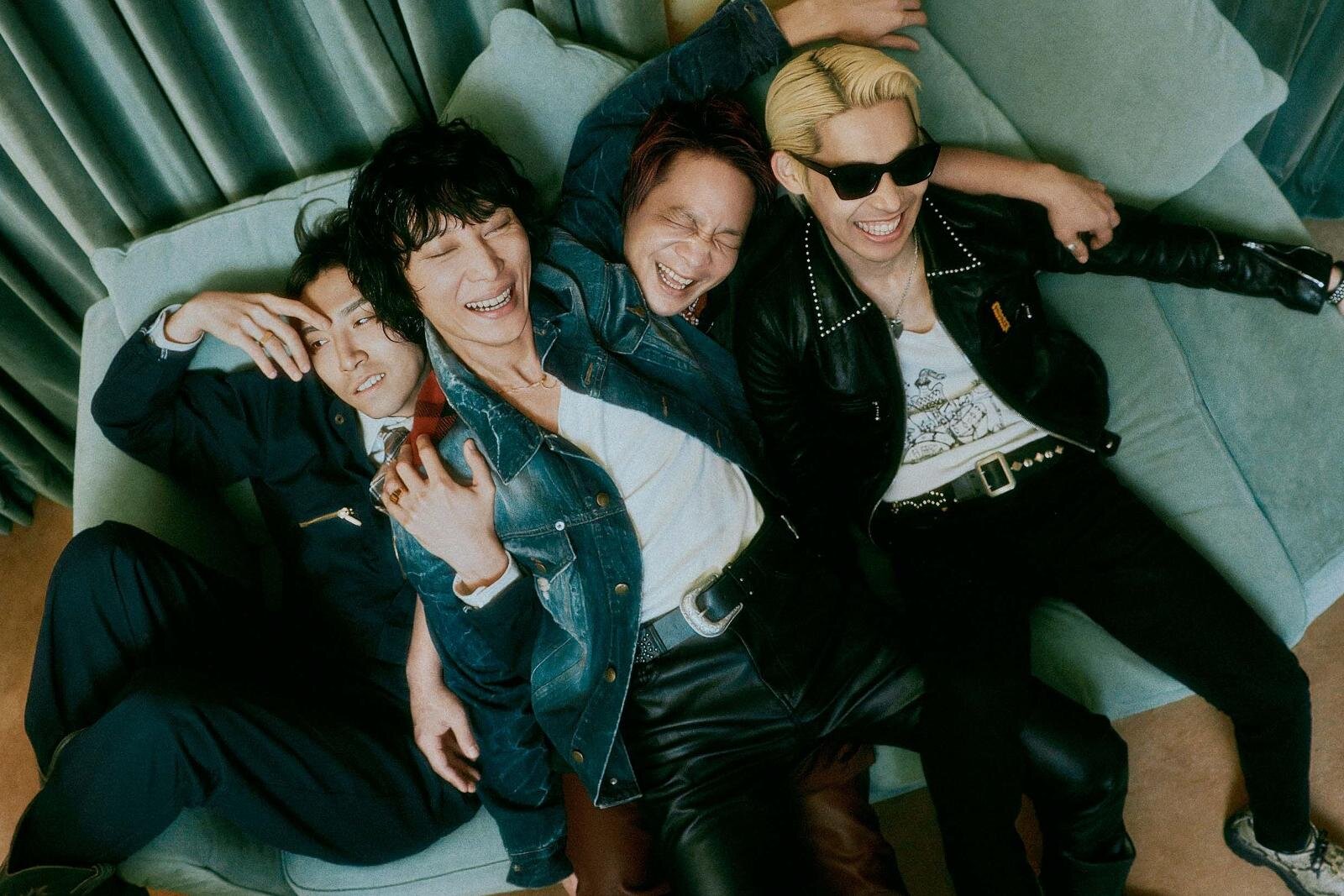 Uru3枚 オリオンブルー コントラスト モノクローム top.jpg