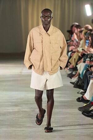 コモン スウェーデン(CMMN SWDN) 2026年春夏ウィメンズ&メンズコレクション  - 写真5