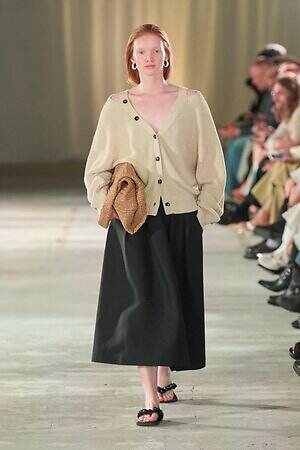 コモン スウェーデン(CMMN SWDN) 2026年春夏ウィメンズ&メンズコレクション  - 写真22