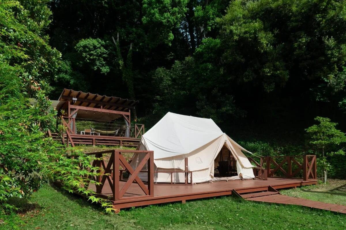 泊まれる植物園「ザ ボタニカルリゾート リンネ」茨城県植物園にグランピング＆温浴施設を新設