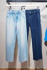 ユニクロ25年秋冬、新型バギーカーブジーンズや裏地チェックのショートブルゾン｜写真11