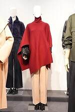 プラステ、村田晴信手掛ける25年秋冬ウィメンズニットベスト＆フェザーヤーンのショートコートなど｜写真21